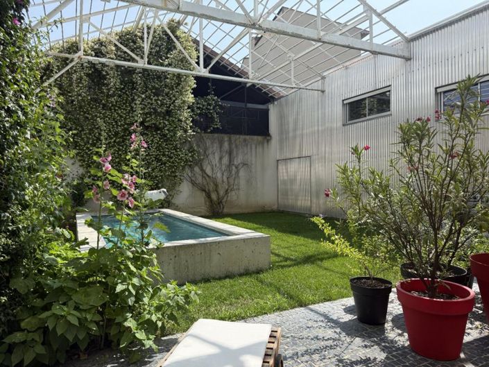 Image No.1-3 Bed House for sale