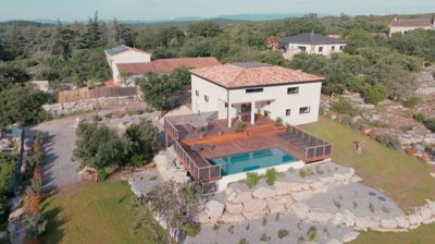 1 - Labeaume, Maison