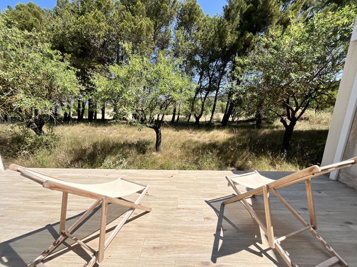 Image No.8-5 Bed House for sale