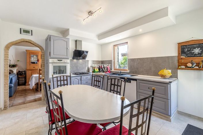 Image No.3-4 Bed House for sale