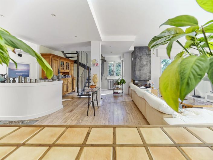 Image No.13-House for sale