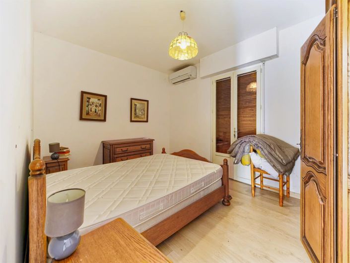 Image No.23-House for sale