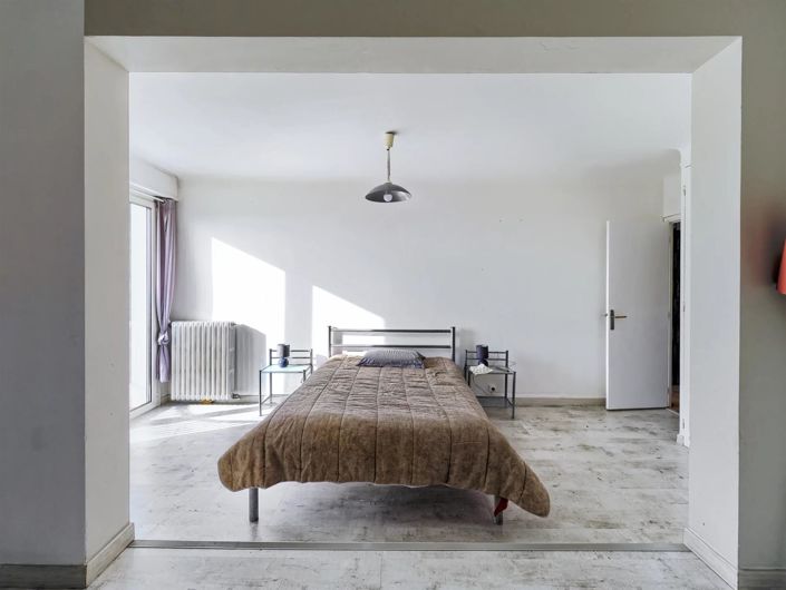 Image No.25-House for sale