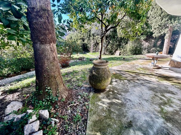 Image No.30-House for sale