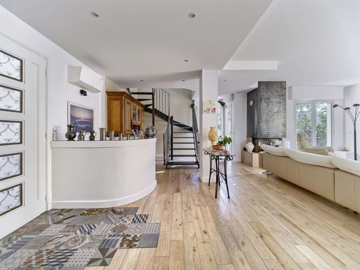 Image No.33-House for sale