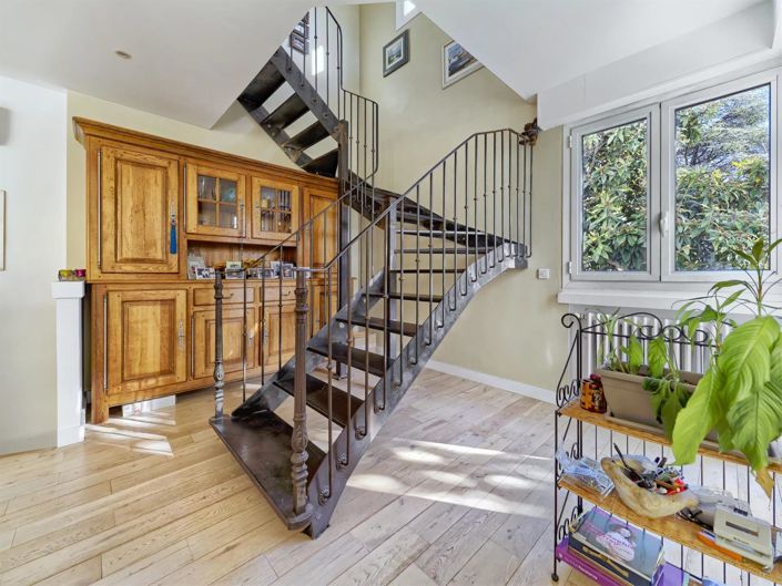 Image No.9-House for sale