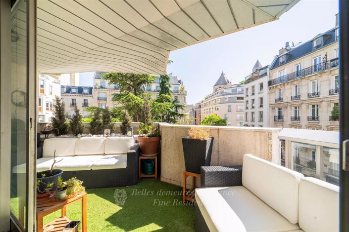 Image No.1-5 Bed Apartment for sale