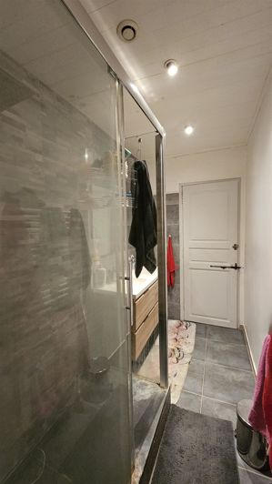 Image No.10-3 Bed House for sale