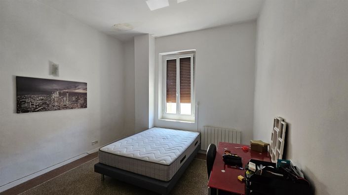 Image No.7-3 Bed House for sale