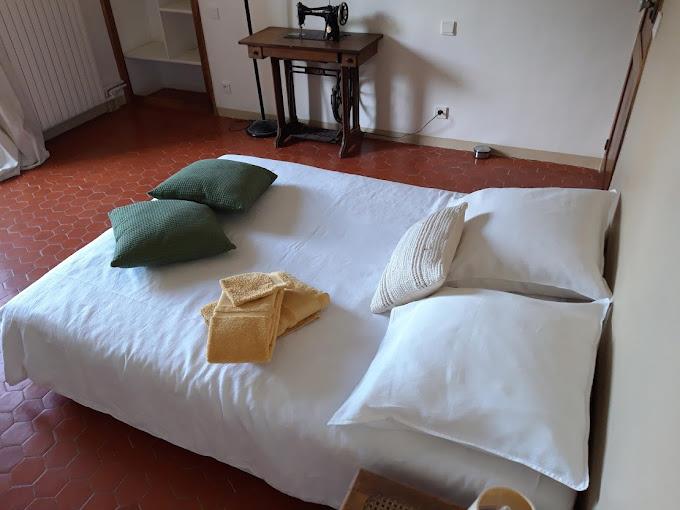 Image No.17-5 Bed House for sale