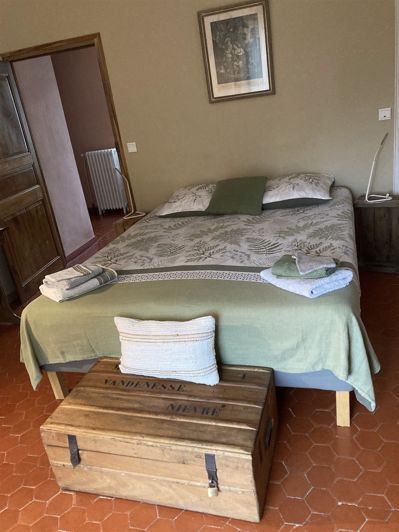 Image No.23-5 Bed House for sale