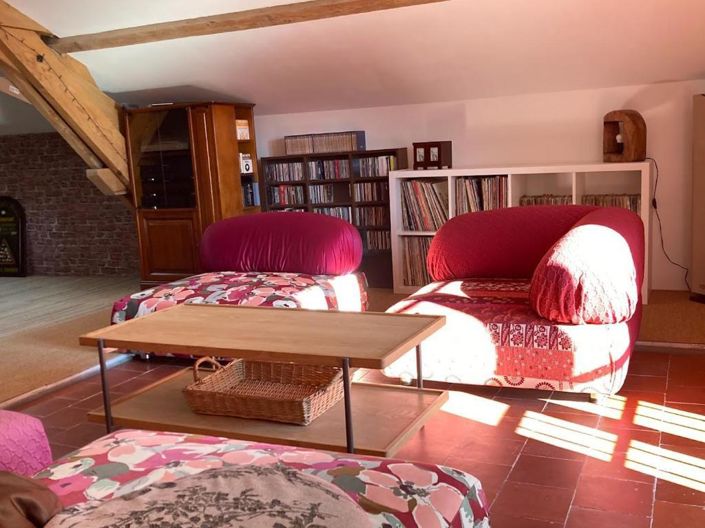 Image No.38-5 Bed House for sale