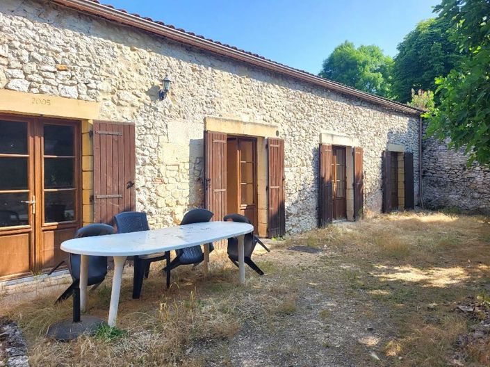 Image No.2-Maison de 3 chambres à vendre à Naussannes