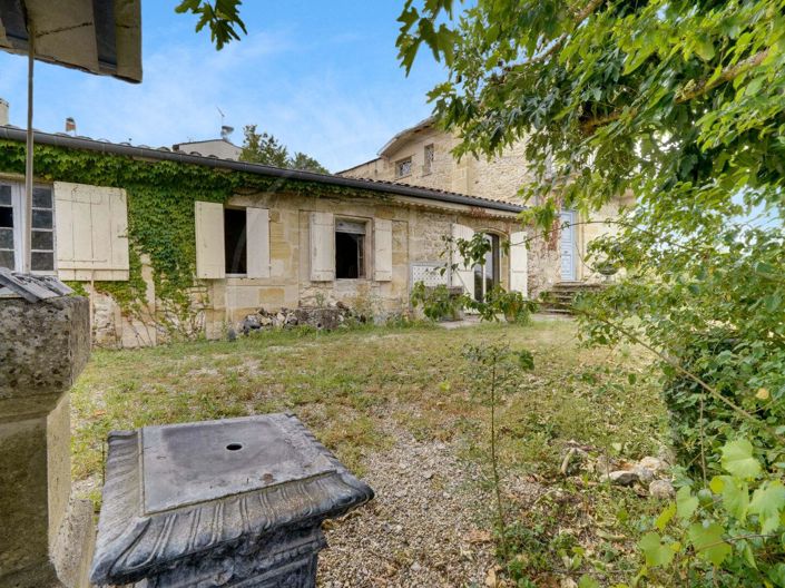 Image No.2-5 Bed House for sale