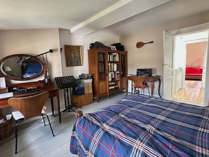 Image No.13-3 Bed House for sale