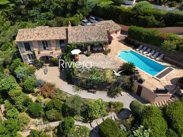 1 - La Croix-Valmer, House