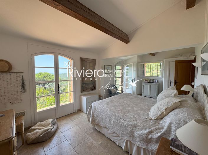 Image No.16-5 Bed House for sale