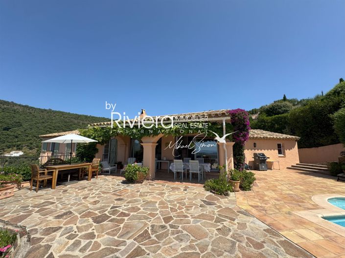 Image No.32-5 Bed House for sale