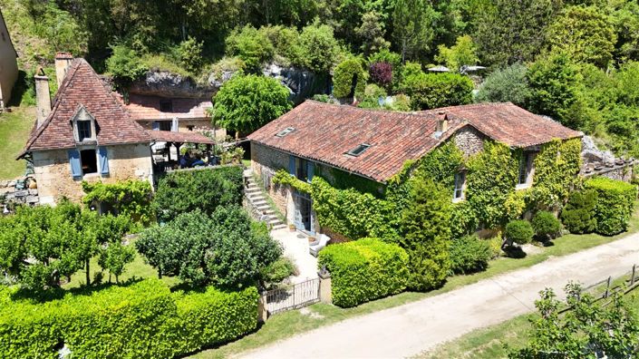 Image No.1-4 Bed House for sale