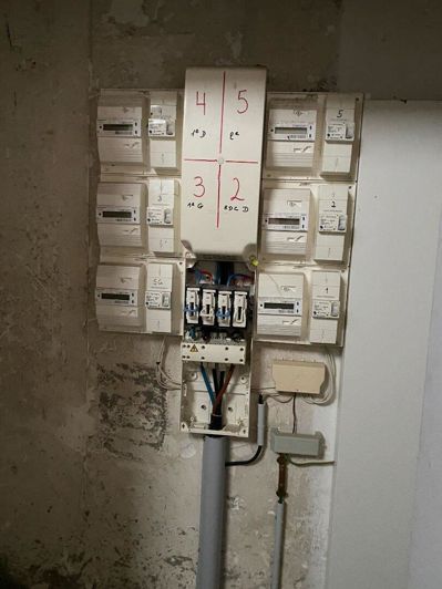 Image No.6-House for sale