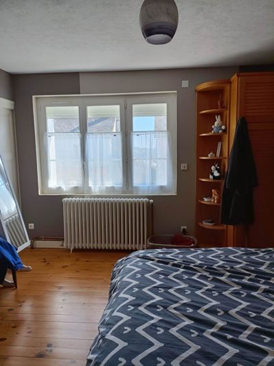 Image No.10-5 Bed House for sale