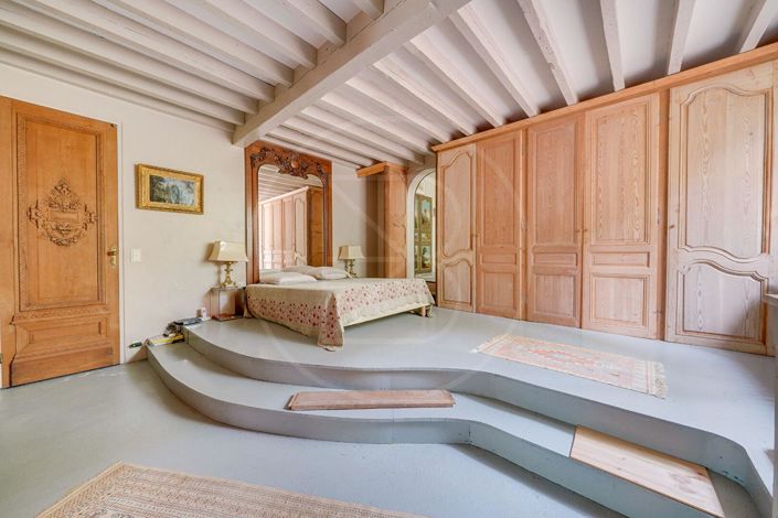 Image No.11-5 Bed House for sale