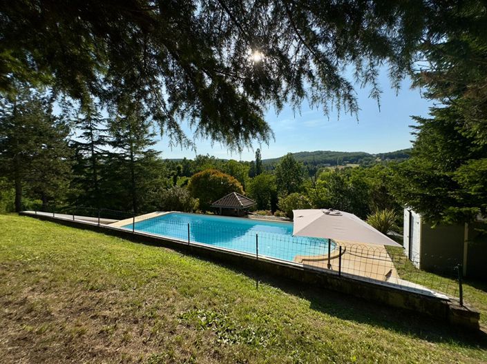 Image No.12-4 Bed House for sale