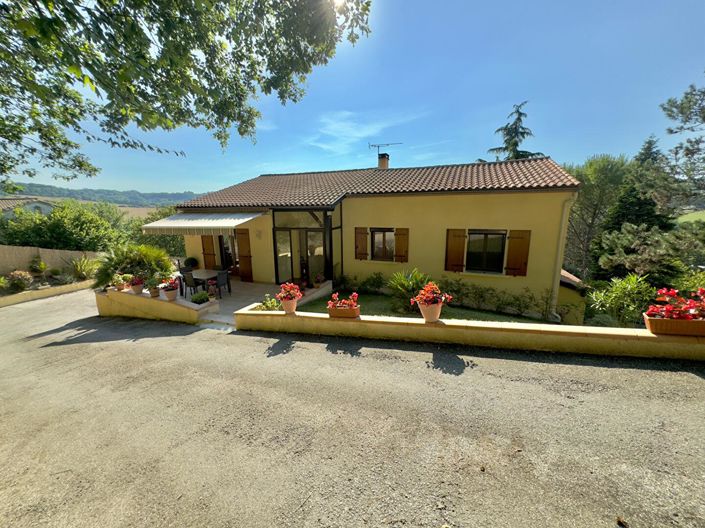 Image No.3-4 Bed House for sale