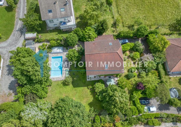 Image No.1-6 Bed House for sale