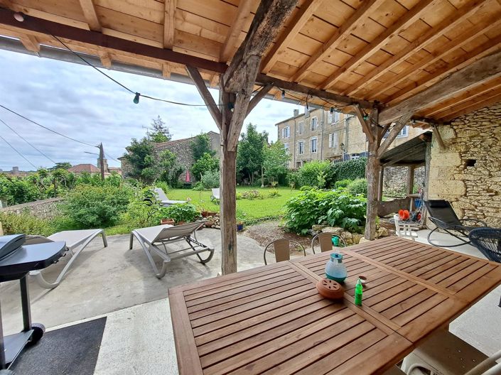 Image No.2-3 Bed House for sale