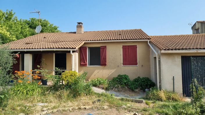 Image No.1-4 Bed House for sale