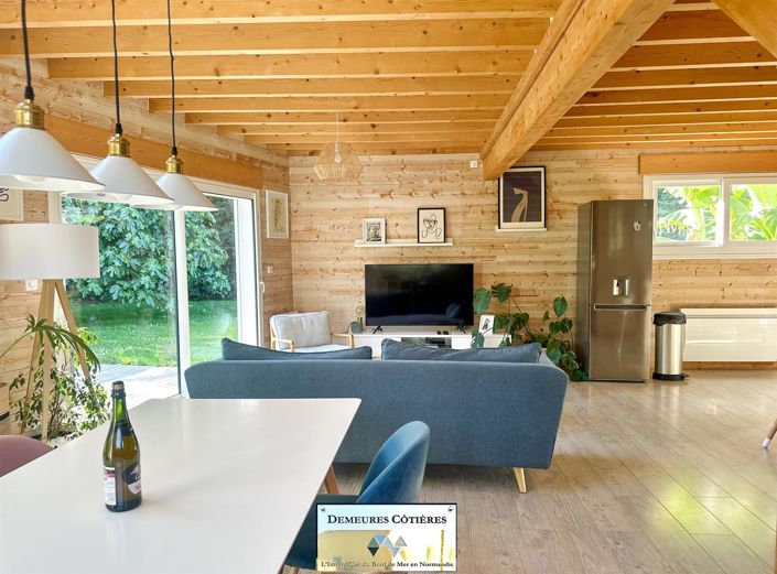 Image No.17-5 Bed House for sale