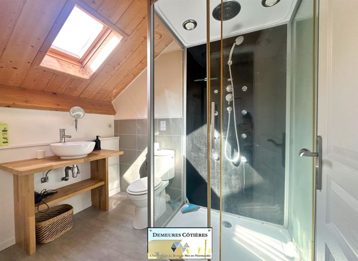 Image No.30-5 Bed House for sale