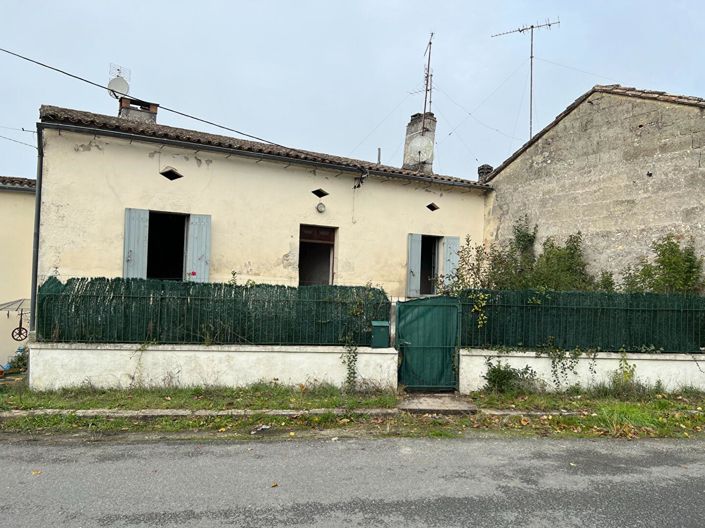 Image No.1-Maison de 1 chambre à vendre à Gensac