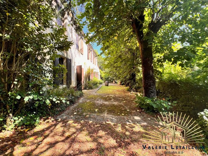 Image No.1-3 Bed House for sale