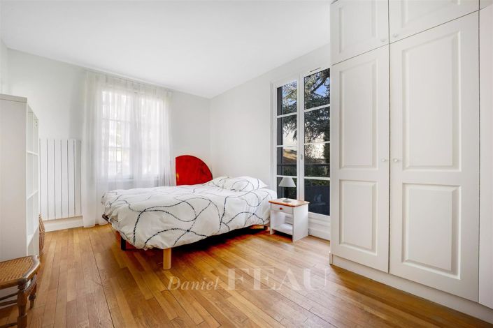 Image No.11-4 Bed Apartment for sale