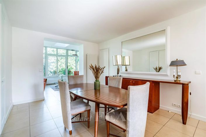 Image No.7-4 Bed Apartment for sale