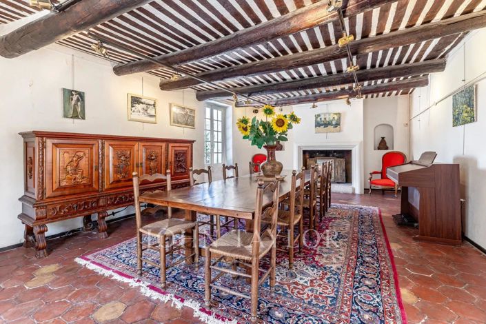 Image No.5-6 Bed House for sale