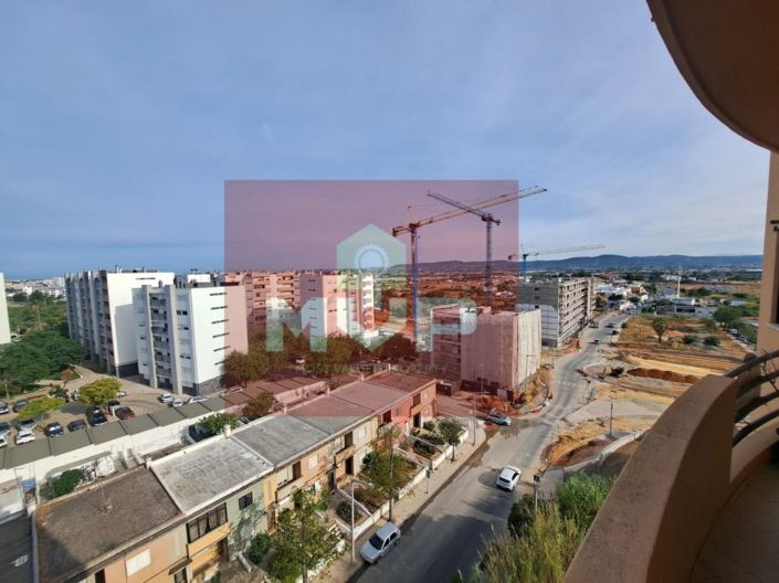 Image No.19-5 Bed Apartment for sale