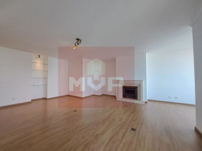 Image No.9-Appartement de 5 chambres à vendre à Faro City