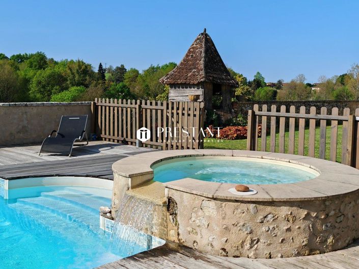 Image No.5-4 Bed Property for sale