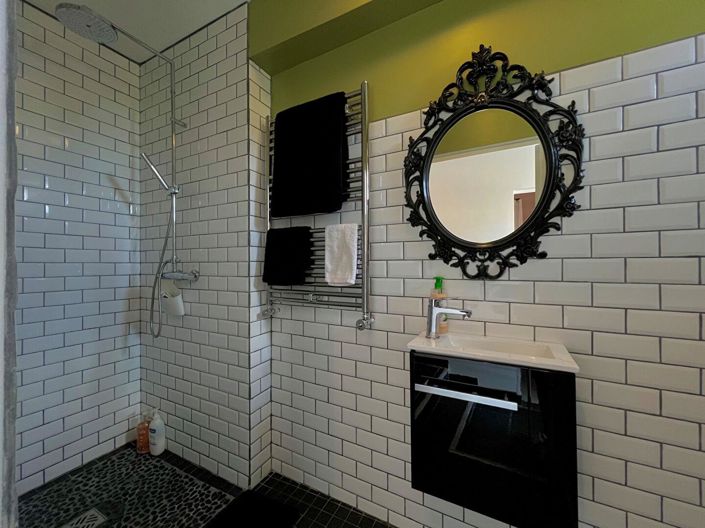 Image No.11-4 Bed House for sale