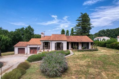 Maison de 3 chambres à vendre à Sainte-Colombe-de-Villeneuve