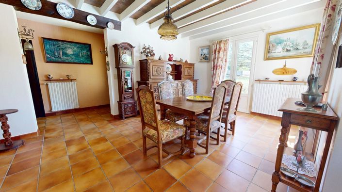 Image No.7-3 Bed House for sale