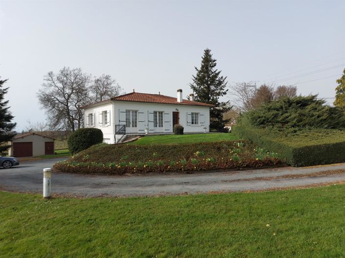 Image No.1-3 Bed House for sale