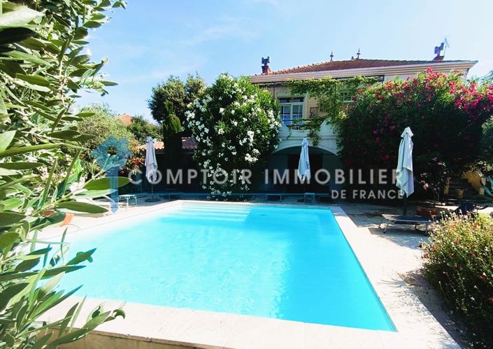 Image No.1-4 Bed House for sale