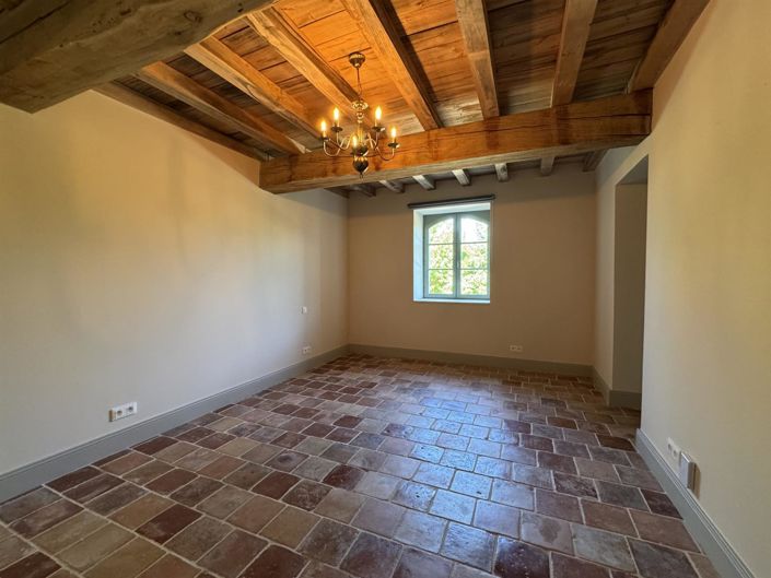 Image No.15-Propriété de 6 chambres à vendre à Condom