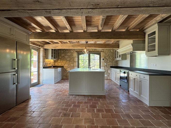 Image No.9-Propriété de 6 chambres à vendre à Condom