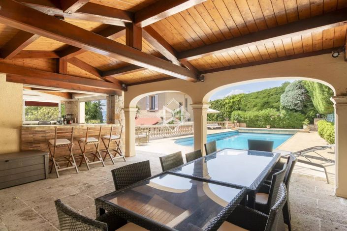 Image No.1-4 Bed House for sale