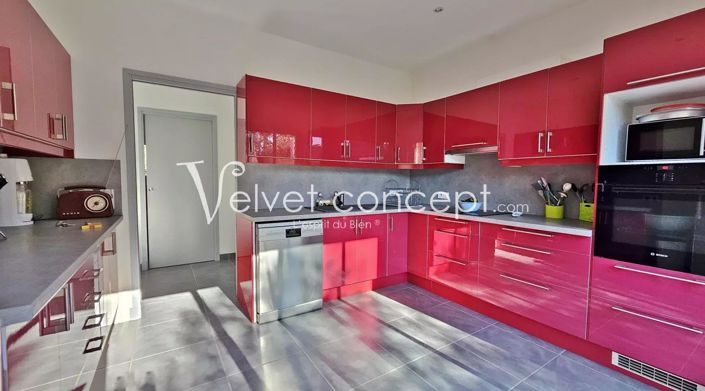 Image No.2-Maison de 3 chambres à vendre à Valbonne